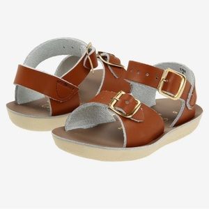 Salt Water Tan Sandals - kids size 9
